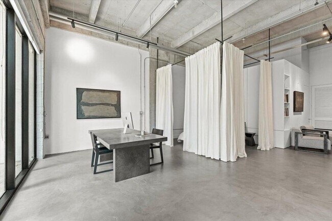 Foto del edificio - 1749 NE Miami Ct