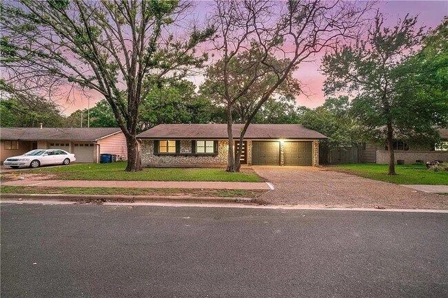 Foto del edificio - 8506 Millway Dr
