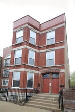Building Photo - 1506 W Erie St