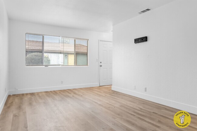 Foto del edificio - 3112 Denver Ave