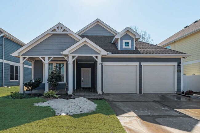 Foto del edificio - Charming 3-Bedroom, 2 Baths with 1,670 Sq Ft of Comfort in Providence Village