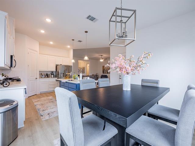 Foto del edificio - 2318 Sheppards Ln