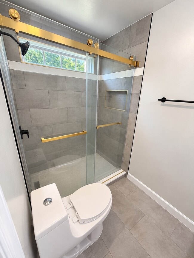 Foto del edificio - 3364 Vineland Pl