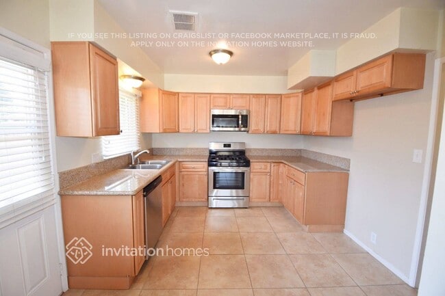 Foto del edificio - 6602 Montclair Dr