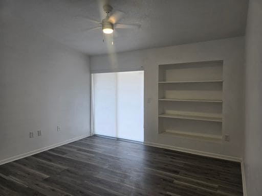 Building Photo - 5232 Via Hacienda Cir