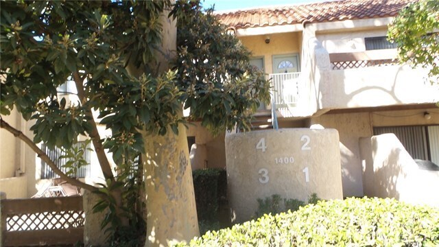 Foto del edificio - 1400 W Edgehill Rd