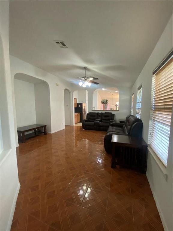 Foto del edificio - 3400 Barksdale Dr