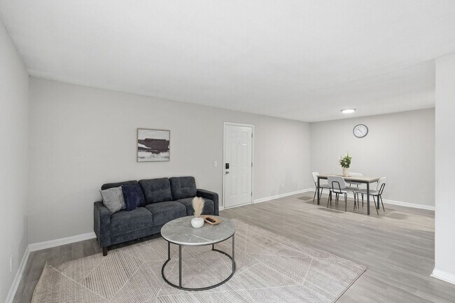 Building Photo - 1314 Stone Mill Ct