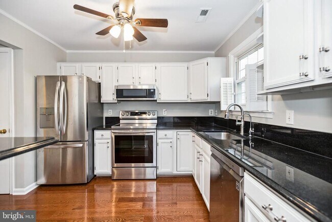 Foto del edificio - 207 Westminster Ln