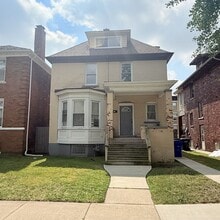 Building Photo - 151 Calvert Ave
