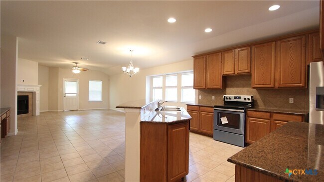 Building Photo - 5807 Calc Stone Dr