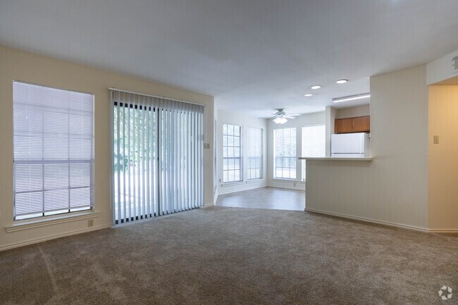 1HAB, 1BA - 698 ft² - Banita Creek Apartments