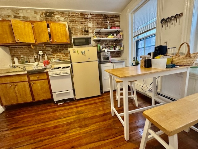 Building Photo - 64A Phillips St