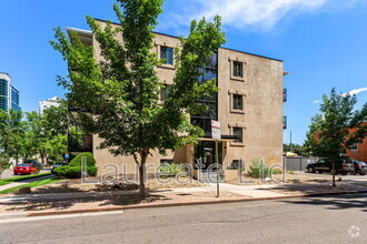 Building Photo - 100 S Clarkson St