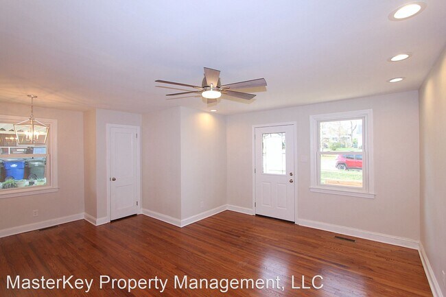 Foto del edificio - 2 br, 1 bath House - 2128 Milburnie Rd