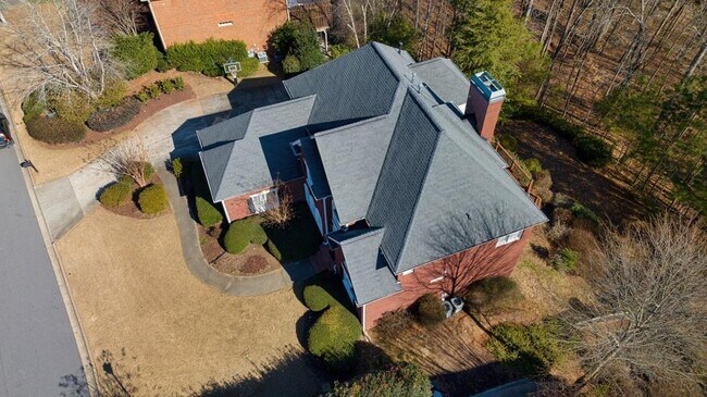 Building Photo - 9445 Stoney Ridge Ln