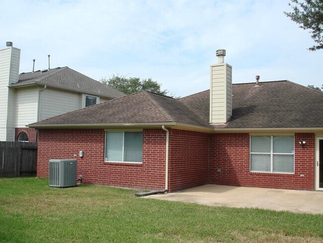 Foto del edificio - 3013 Misty Isle Ct