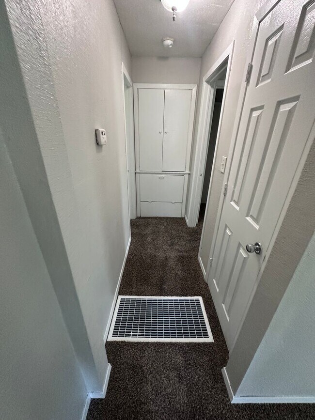 Foto del edificio - 2902 E Shadybrook Ln