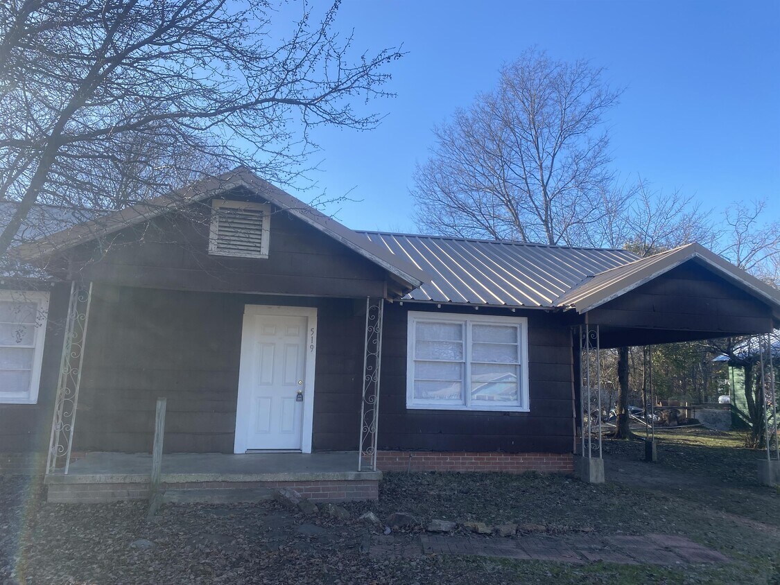 519 Artesian St, Texarkana, AR 71854 House Rental in Texarkana, AR