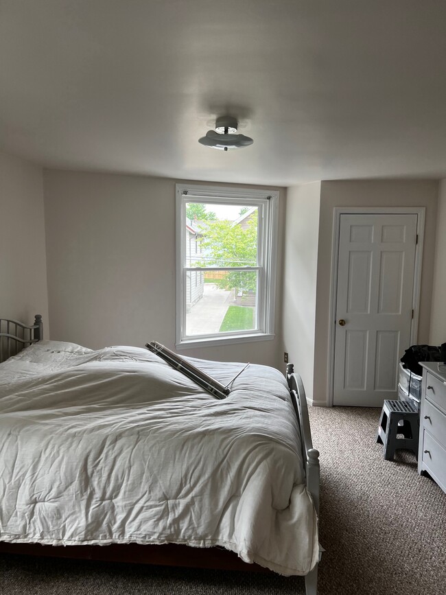 Bedroom - 2540 Marsh Ave