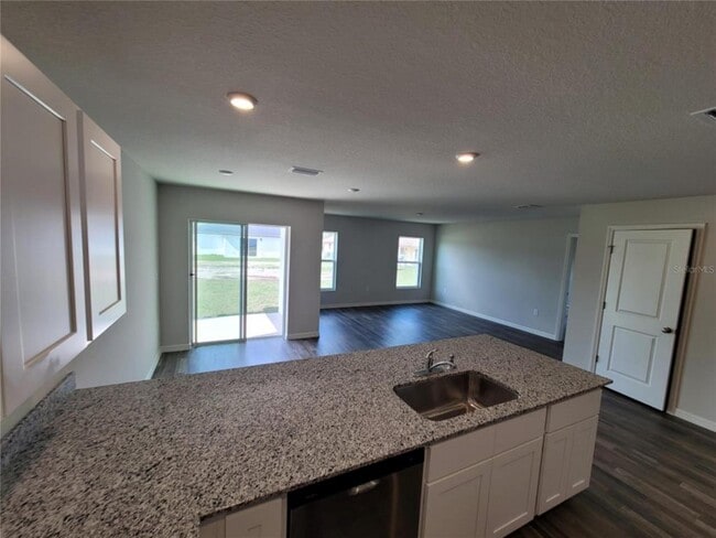 Foto del edificio - 476 Marion Oaks Dr