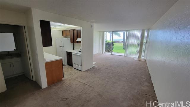 Foto del edificio - 87-561-561 Farrington Hwy