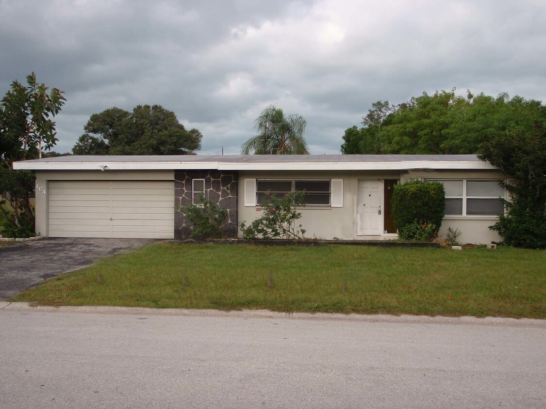 164 Gatewood Dr, Largo, FL 33770 House for Rent in Largo, FL