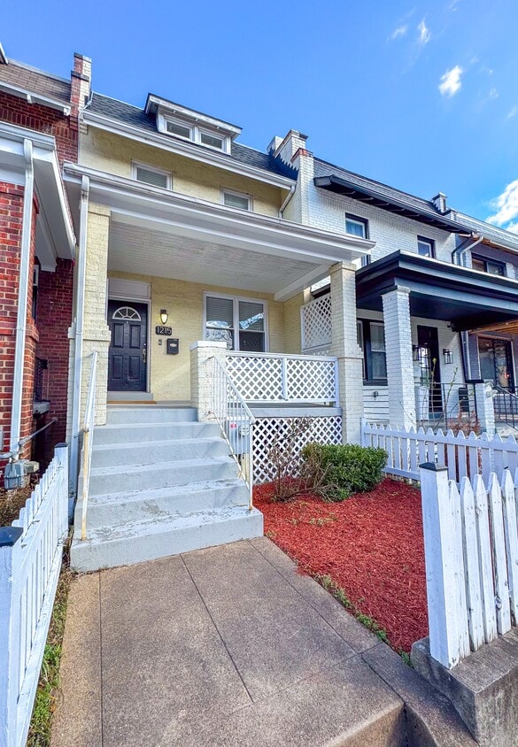 Photo - 1215 Staples St NE (Washington, DC)