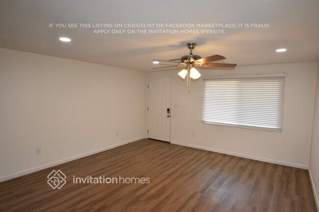 Foto del edificio - 14201 N 37th Pl