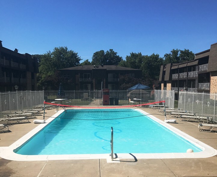 Four Seasons Apartments Rentals Des Moines, IA