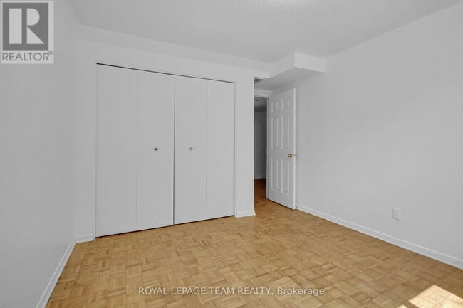 Building Photo - 52 Bowhill Ave