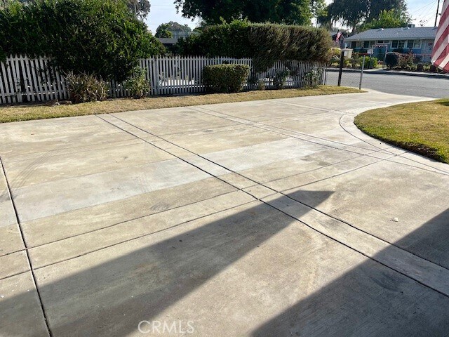 Foto del edificio - 2217 Carlton Ave