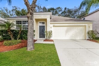 Building Photo - 35045 Meadow Reach Dr
