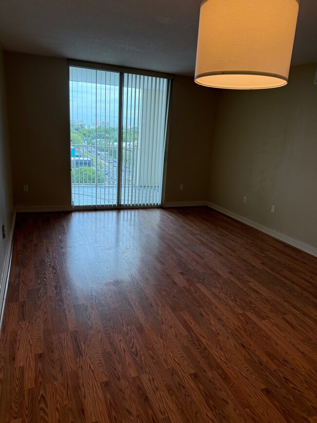 Building Photo - 117 NW 42nd Ave