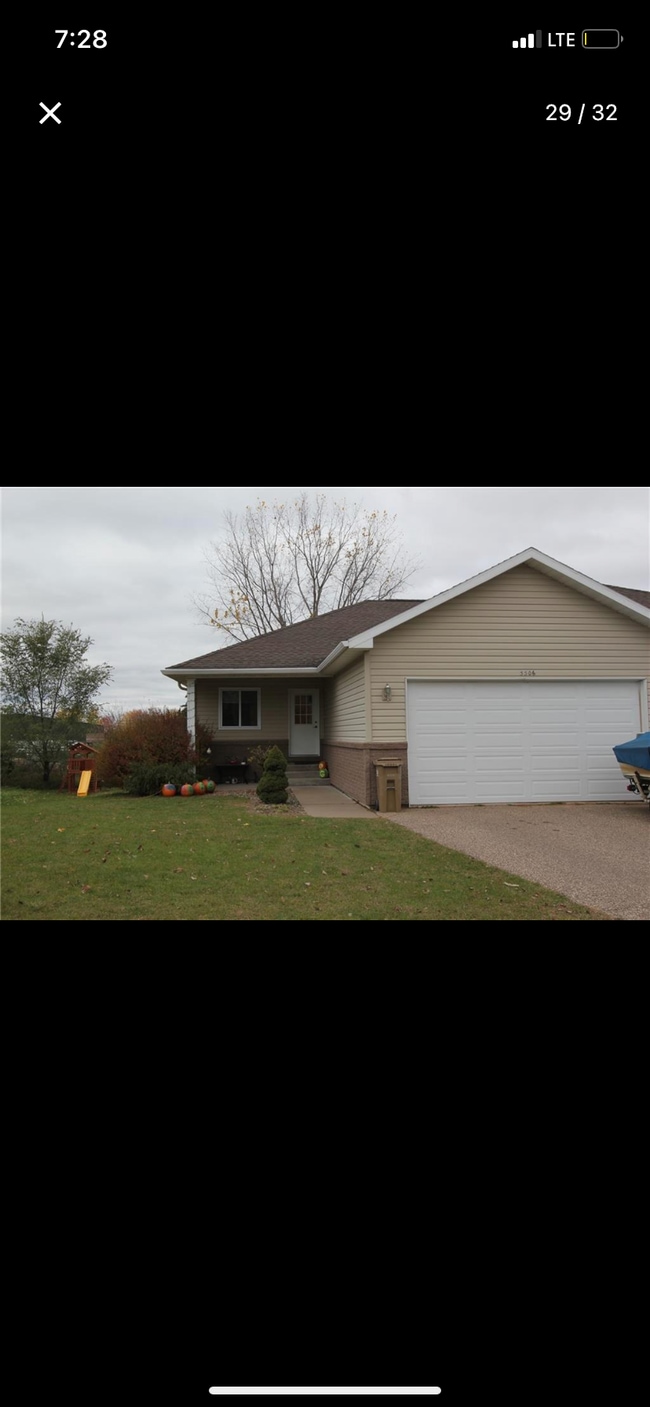 Building Photo - 3306 White Oak Ln