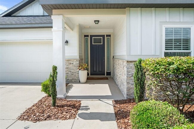Building Photo - 7993 SW 79th Ln