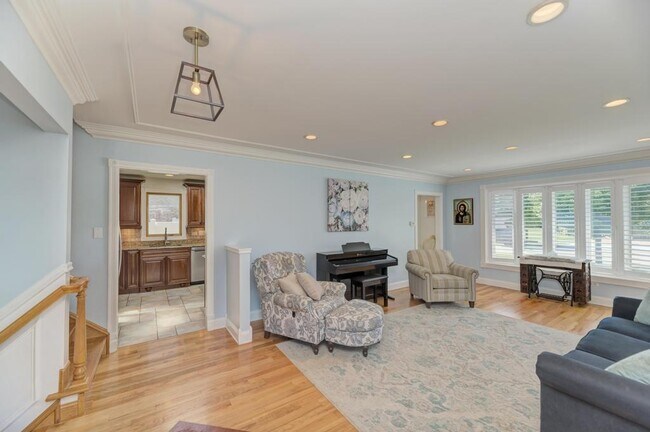 Foto del edificio - 16829 Creekside Ave