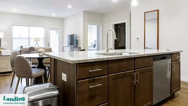 Foto del edificio - 9906 Runway Dr