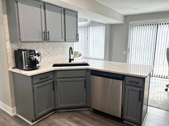 Foto del edificio - 1273 Silk Oak Ln