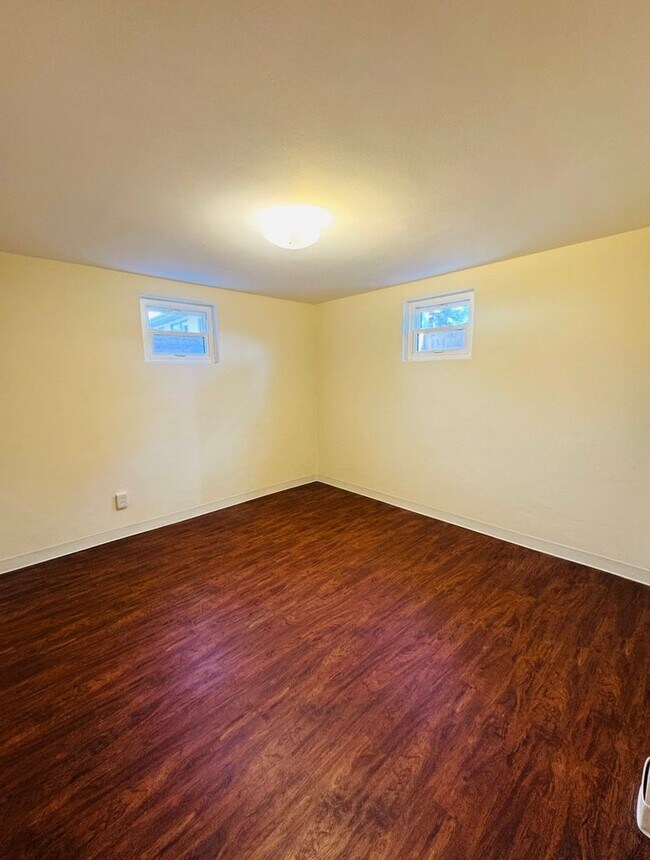 Foto del edificio - 3521 2nd Ave N