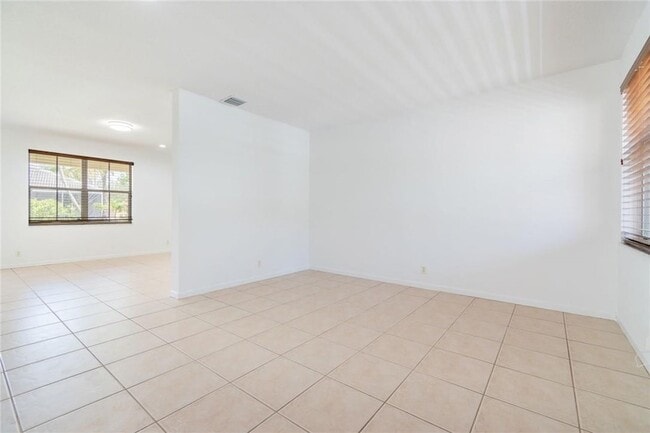 Foto del edificio - 1609 Sweetgum Terrace