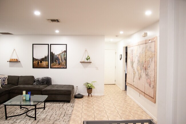Foto del edificio - 609 SE 6th Terrace