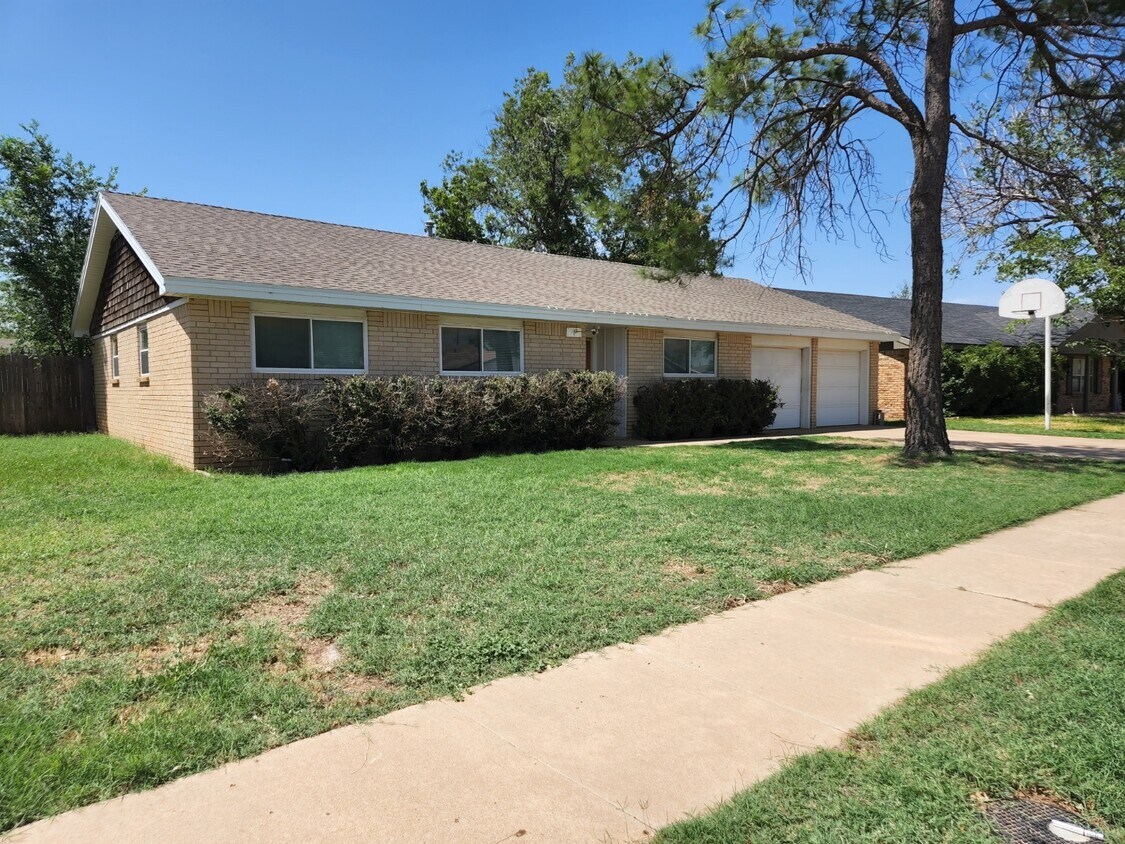 3327 Cimmaron Dr, Midland, TX 79707 House Rental in Midland, TX