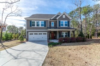 255 Mimosa Dr