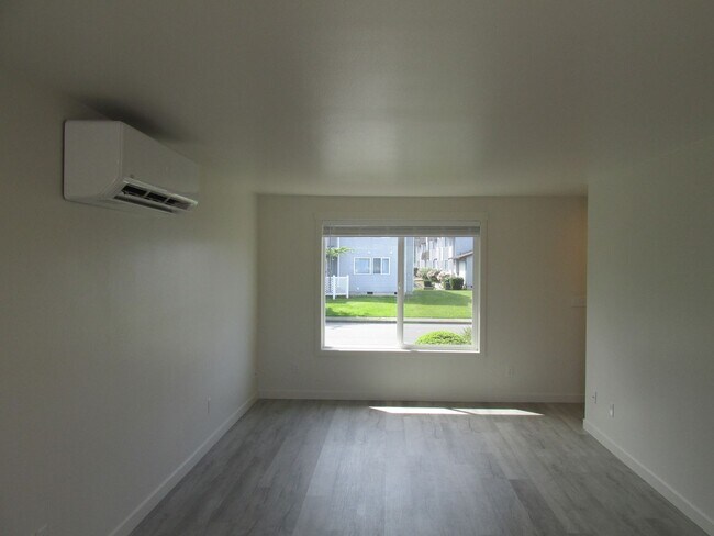 Foto del edificio - Fairhaven Ave., W. 421-425