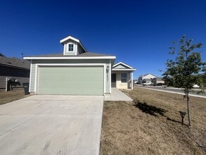 Building Photo - 10631 Varmus Dr