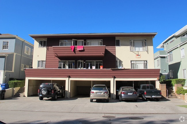 Building Photo - 459 Landfair Ave