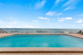 Building Photo - 4200 S Ocean Blvd