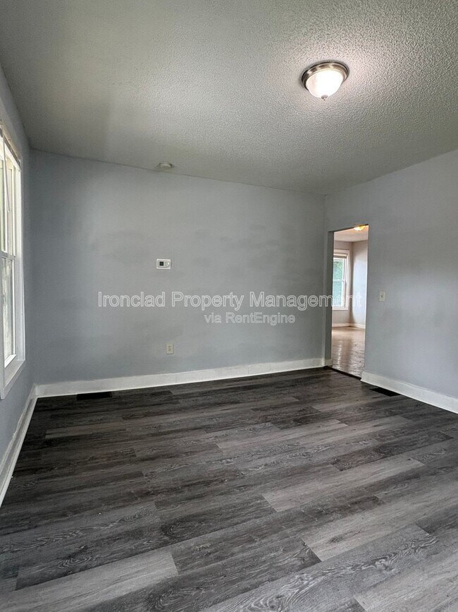 Foto del edificio - 172 Mt Pleasant St