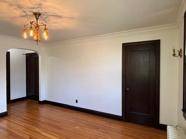 Foto del edificio - 241 Dayton Ave
